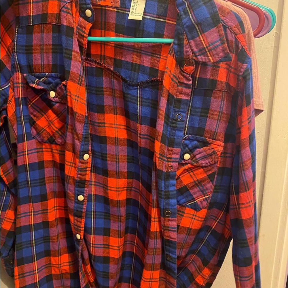 shirts - Picture 10 of 10